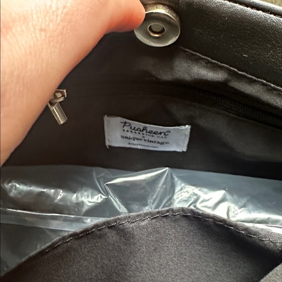 Pusheen x Unique Vintage Black Witch Pusheen & Friends Handbag - Picture 3 of 7